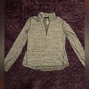 Danskin Now Long Sleeve Quarter Zip, size large